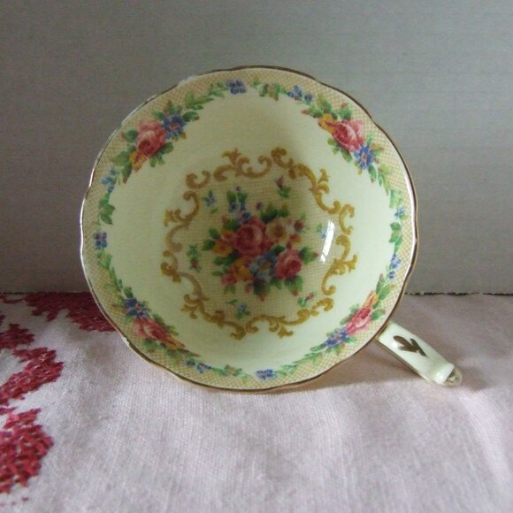 Paragon Minuet teacup and saucer vintage 1940s fine bone china pink blue flowers - Picture 1 of 11